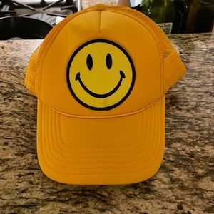 Aviator Nation smiley trucker hat